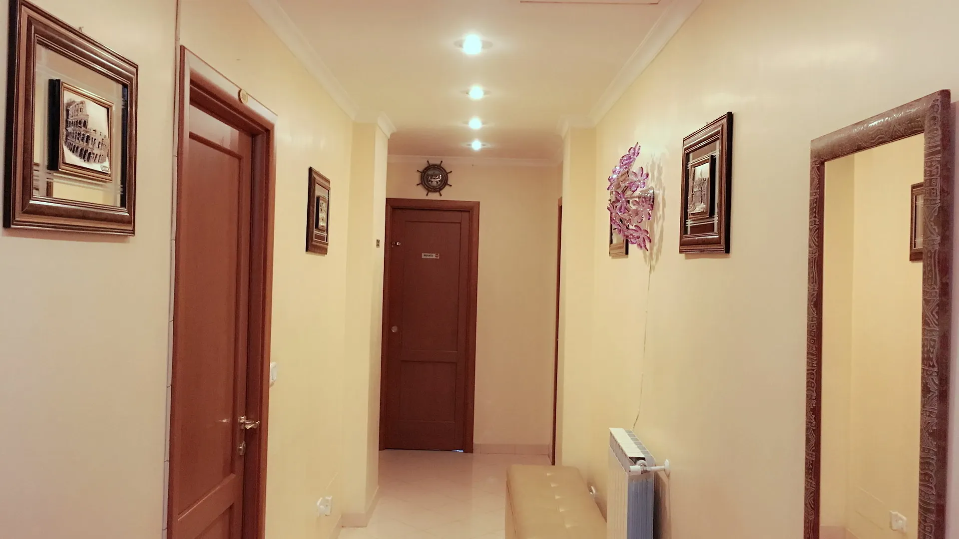 Zhihua Guest House Rome